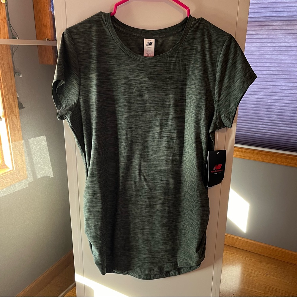New Balance Women's Green Top NWT